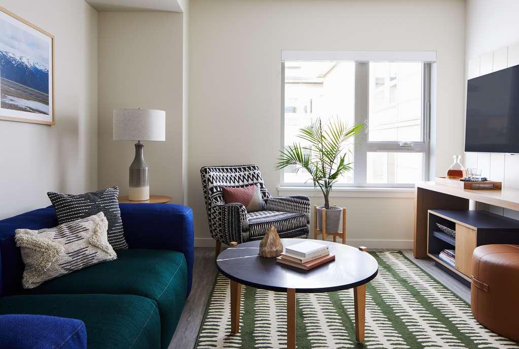Sentral Seattle Slu Room photo