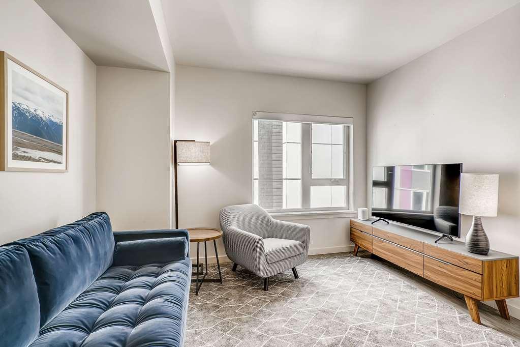 Sentral Seattle Slu Room photo